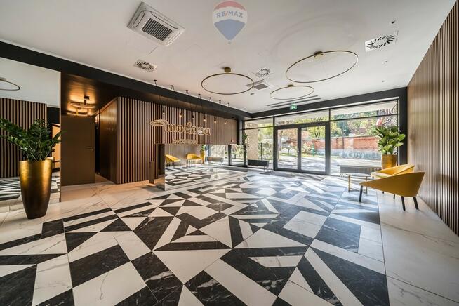 Ekskluzywne 3 pokoje loggia garaż Jeżyce Modena