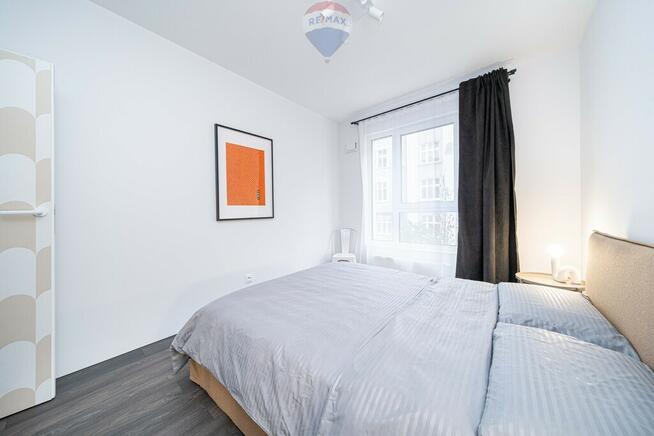 Ekskluzywne 3 pokoje loggia garaż Jeżyce Modena