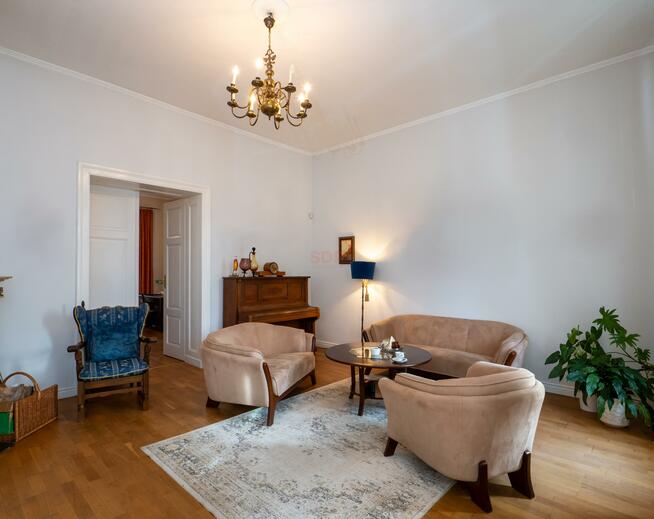 Dom Nysa, Kazimierza Pułaskiego