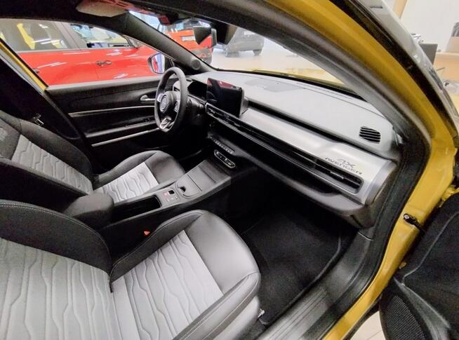 Jeep Avenger Limitowana wersja OVERLAND 4x4 + Czarny dach + Pakiet zimowy