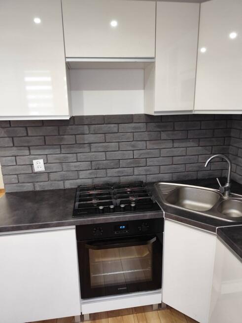 Mieszkanie własnościowe 3 pokoje 60m2 stan BDB