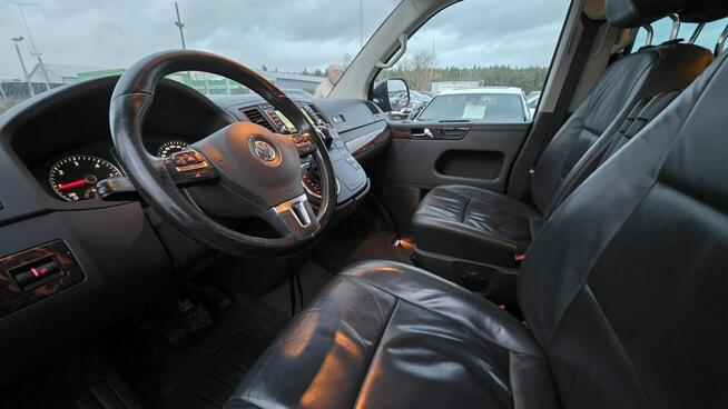 Volkswagen Multivan highline lodówka vebasto stolik elektryczne drzwi