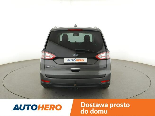 Ford Galaxy 7 os. navi klima auto grzane fotele kamera i czujniki parkowania