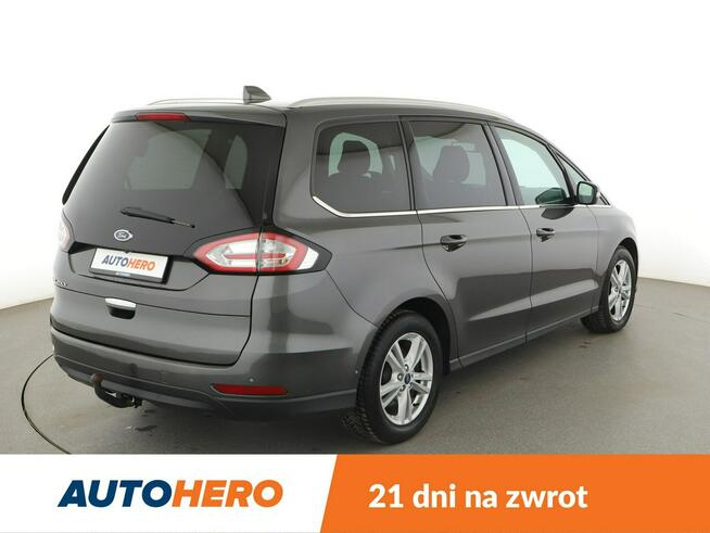 Ford Galaxy 7 os. navi klima auto grzane fotele kamera i czujniki parkowania