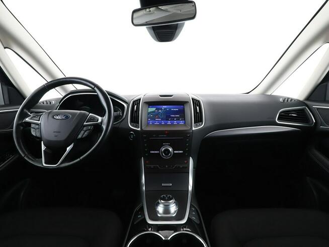 Ford Galaxy 7 os. navi klima auto grzane fotele kamera i czujniki parkowania