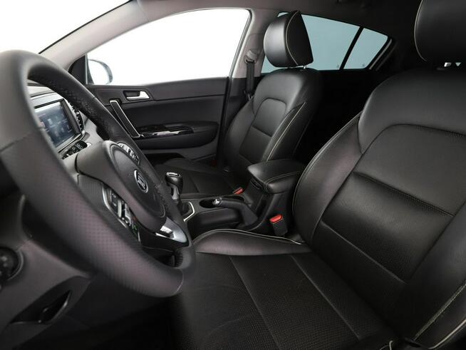 Kia Sportage skóra navi tempomat kamera grzane fotele hak
