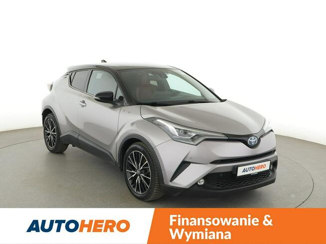 Toyota C-HR skóra navi kamera grzane fotele LED ACC JBL