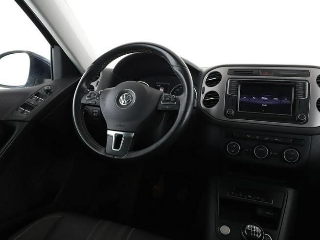 Volkswagen Tiguan panorama klima auto navi kamera i czujniki parkowania