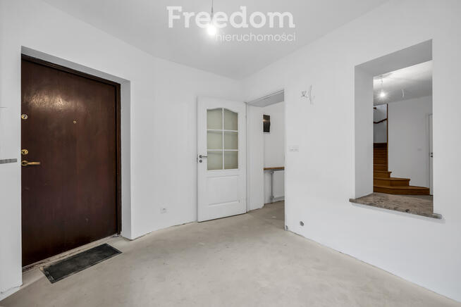 Segment skrajny; Warszawa, Włochy ul. Denarowa