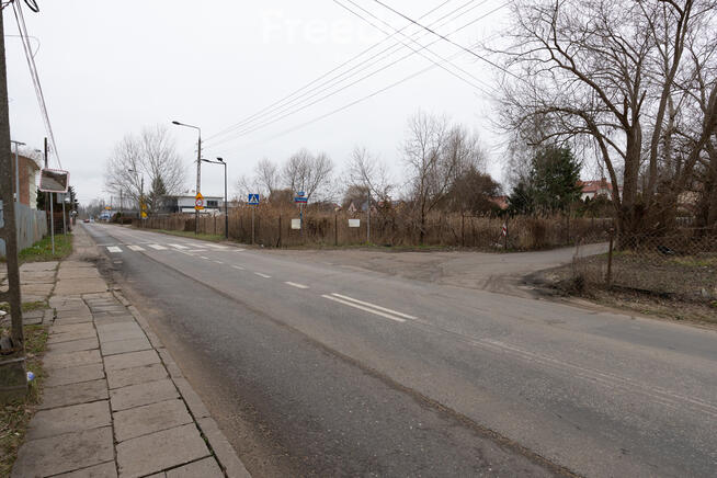 Działka usługowo-mieszkaniowa