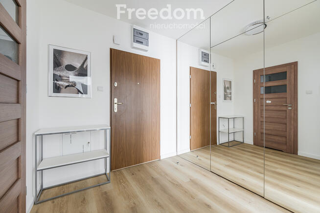 Dwupokojowe mieszkanie w stylu glamour