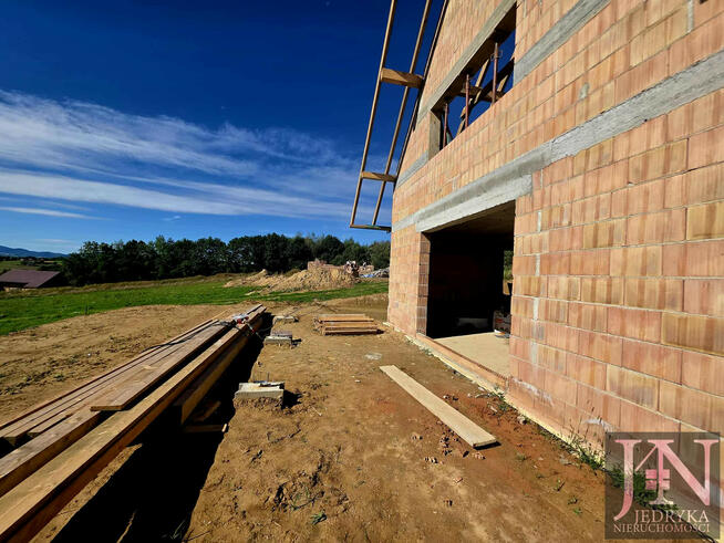 Nowa Inwestycja Domy jednorodzinne 120m2 na ok.12ar działkach w Kobylec