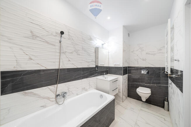 CICHE, DWUPOZIOMOWE – 25 MINUT OD PAŁACU KULTURY