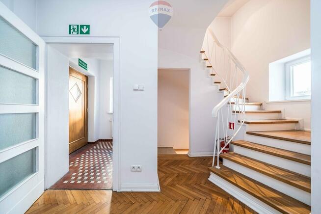 Dom na biura, kancelarie