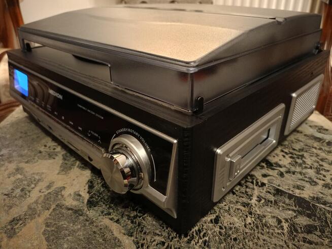 Gramofon MEDION Magnetofon USB, MP3, Karta SD, AUX