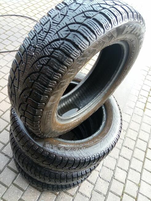 opony Pirelli 185/65/15 r carving edge winter nie naprawiane