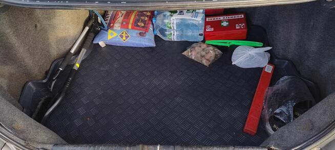 Honda City 1.3 benzyna 83 KM 2008 r