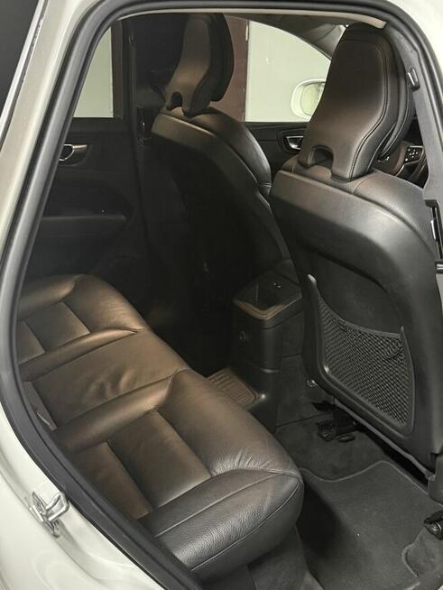 Volvo xc60 biały plug in 2021 sprzedam pilnie