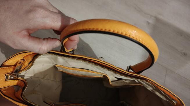 Torebka Guess -jak nowa