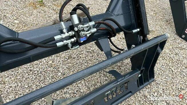 TUR ładowacz czołowy do ciągnika T-25/C330/C360 euro-ramka