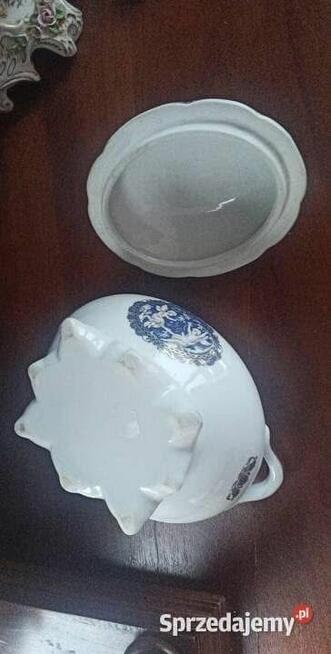 Waza na stopach. Z aniołkami.