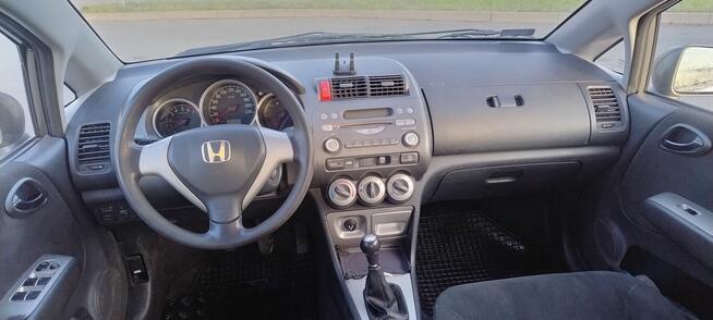 Honda City 1.3 benzyna 83 KM 2008 r