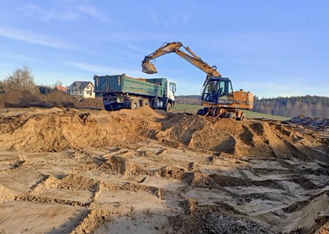 Roboty ziemne- Równanie i niwelacje terenu wykopy, wyburzeni