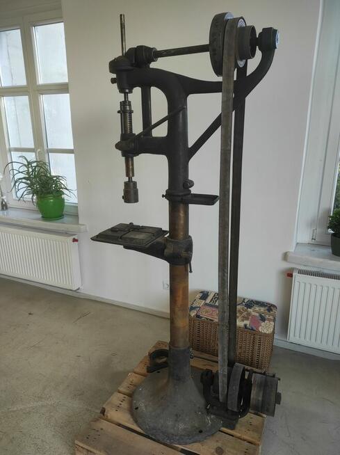 Wiertarka pionowa bez slnika kolumnowa słupowa stołowa