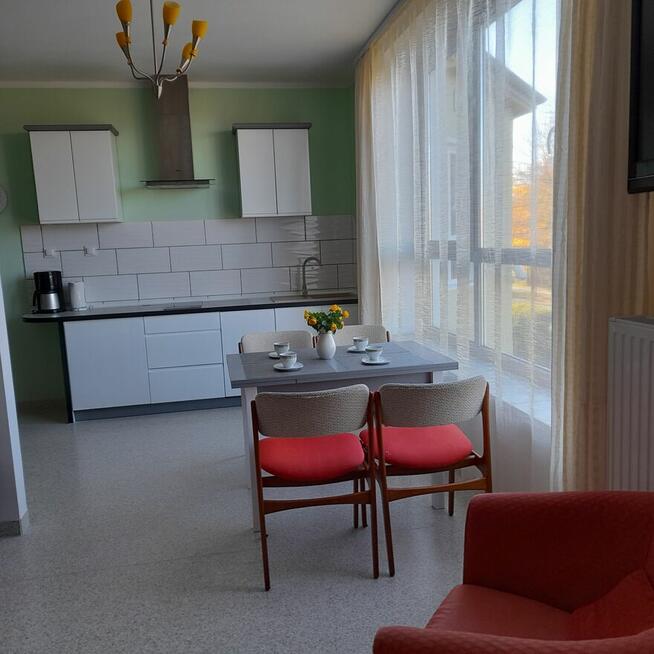 Kolobrzeg dom: 6 apartamentów i 3 korty squasha