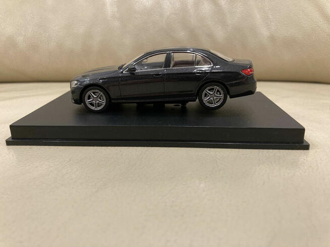 Spark MERCEDES E CLASS 2020 1:43
