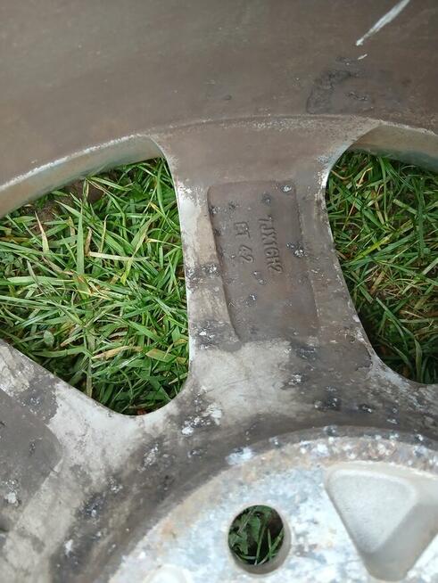 Felgi aluminiowe komplet 7J 16 ET42 5X112 AUDI 4F0071496666