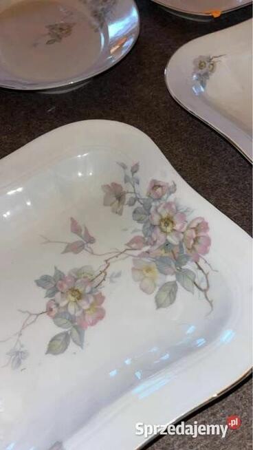 Salaterka z kwiatami jabłoni. Carl Tielsch Porcelana z manuf
