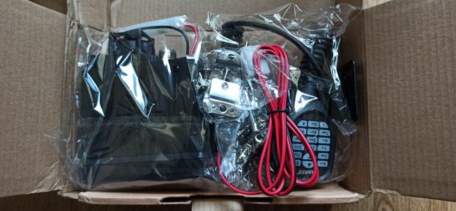 ABBREE AR-318 Mini radio mobilne 25W dwuzakresowe UHF VHF