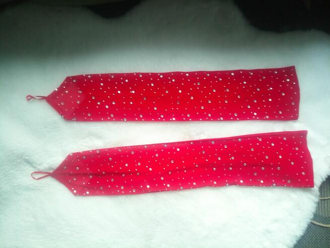 Rękawiczki z cyrkoniami