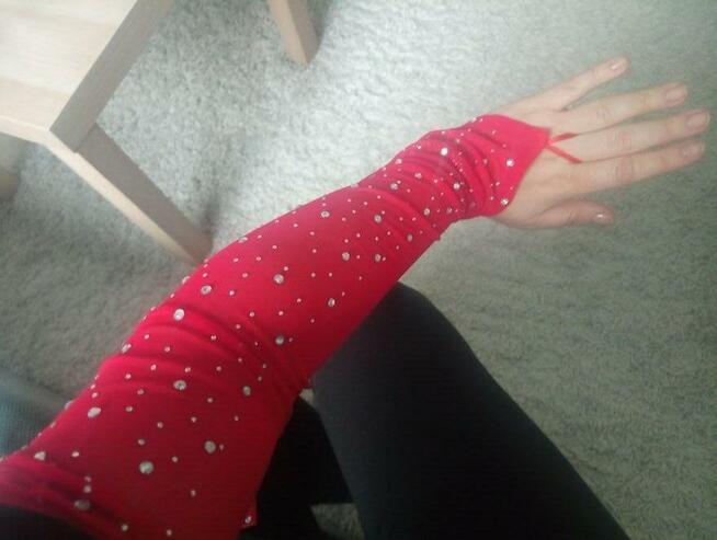 Rękawiczki z cyrkoniami