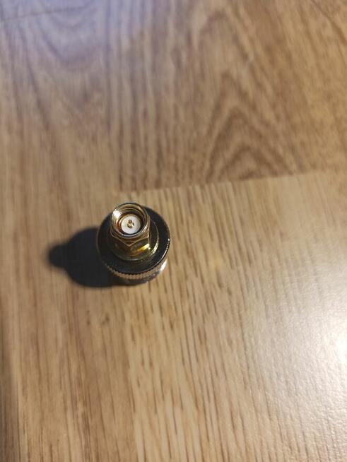 Złącze UC1 żeńskie/SMA męskie