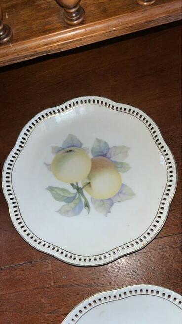 Talerzyk z owocami - ażur. Syg. Schumann Arzbeg. Bavaria.