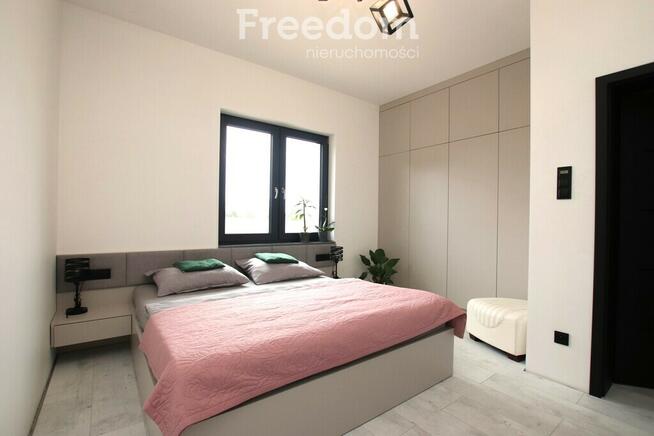 Nowoczesny dom parterowy z 2024 r