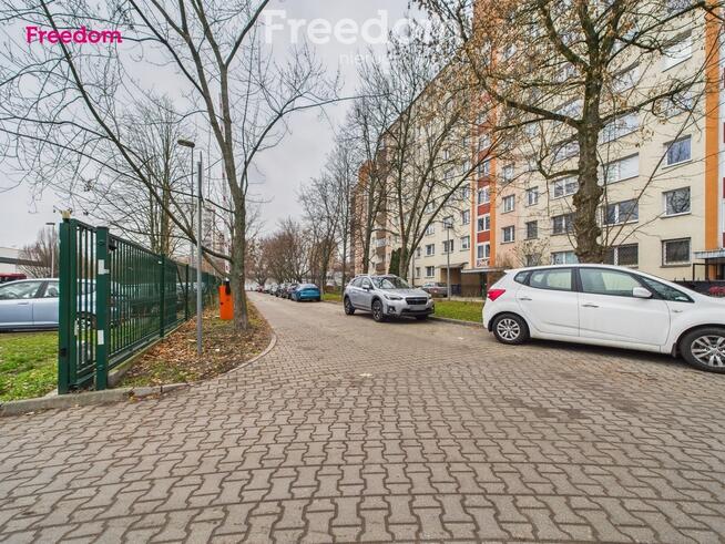 4 ustawne pokoje do remontu na Chomiczówce