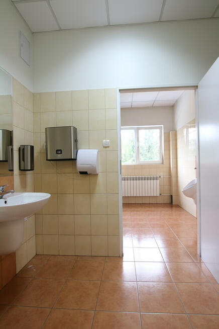 Zespół budynków produkcyjno-magazynowych, 5544m2,