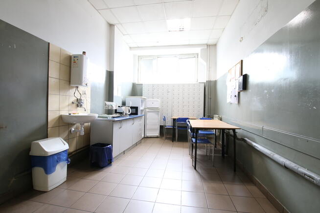 Zespół budynków produkcyjno-magazynowych, 5544m2,