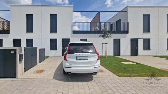 Mieszkanie Atrialne 82,62m2+ogr.16,96m2+ taras21,90m2+mp/ Jagodno