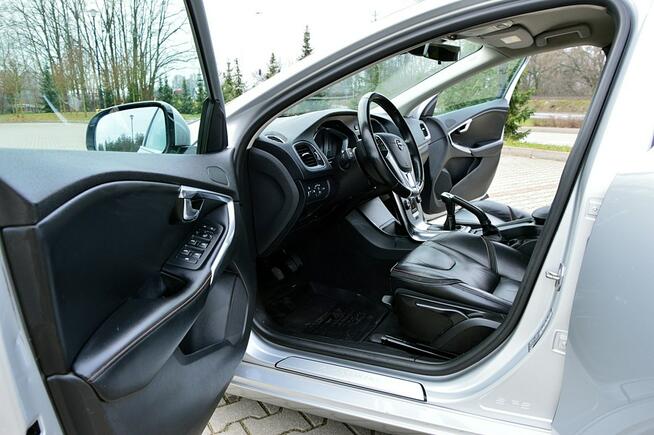 Volvo V40 LiFT Full Led Ocean Race Ledy Digital Skóra Klimatronik City Full