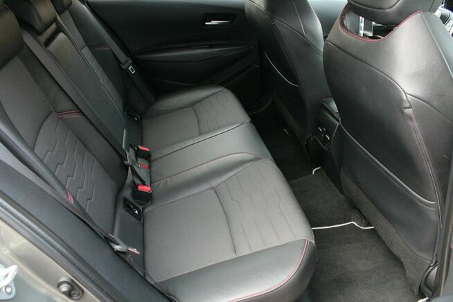 Toyota Corolla SELECTION 1.8 HYBRID Salon Polska Serwis ASO RAPORT SelectCar+ FV 23%