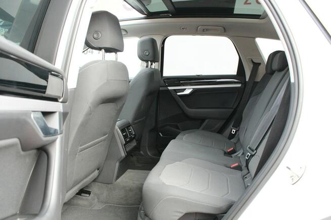 Volkswagen Touareg 3.0 V6 TDI 4Motion DSG Salon PL GWARANCJA i RAPORT SelectCar+ FV 23%