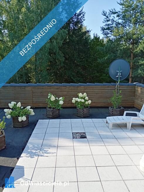 Sprzedam duży dom z potencjałem, 37 km. od centrum Warszawy w cichej i zielonej okolicy.