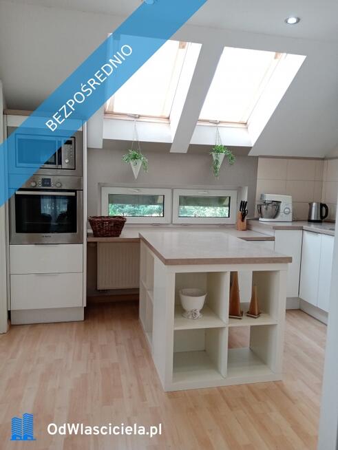 Sprzedam duży dom z potencjałem, 37 km. od centrum Warszawy w cichej i zielonej okolicy.