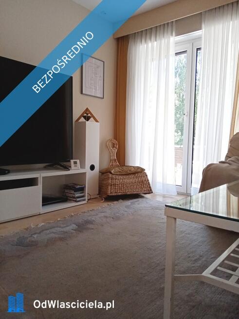 Sprzedam duży dom z potencjałem, 37 km. od centrum Warszawy w cichej i zielonej okolicy.