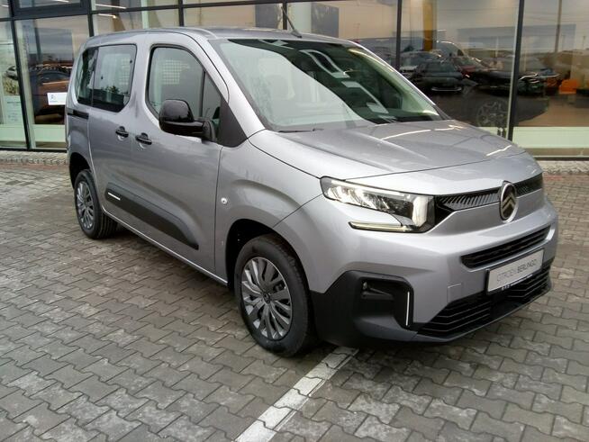 Citroen Berlingo MPV M 1.2 110 PLUS. Wyprzedaż. * Gwarancja na 4 lata lub 200 000 km!