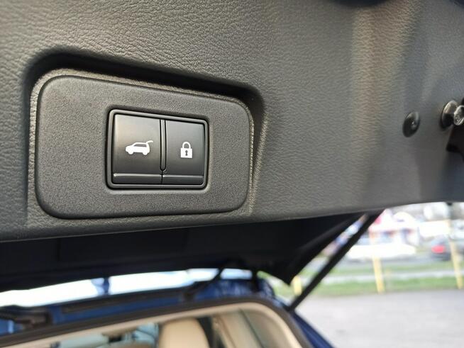 Nissan Rogue bogata opcja